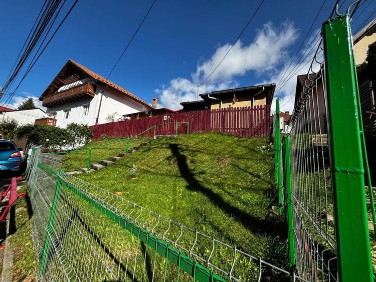 Casă individuală cu 4 camere cu Canalizare în Zamora