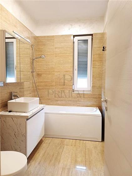 Apartament cu 3 camere decomandat, mobilat în Chișoda