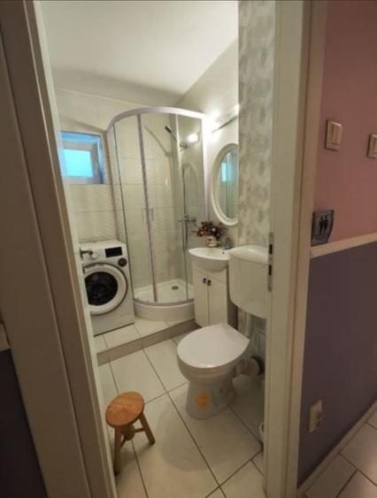 Apartament cu 2 camere decomandat, mobilat în Drumul Taberei
