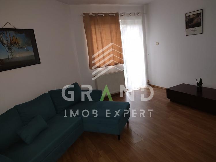 Casă individuală cu 3 camere cu Canalizare în Jucu de Mijloc
