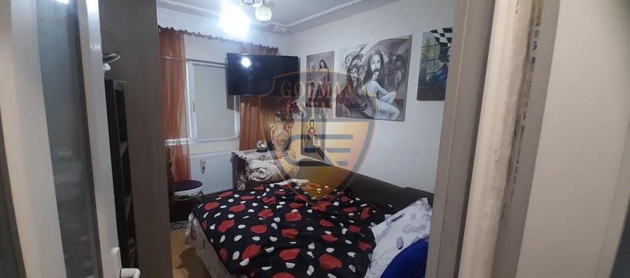 Apartament cu 4 camere decomandat, mobilat în Inel II