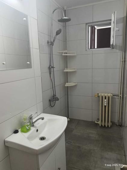 Garsonieră decomandată în Theodor Pallady