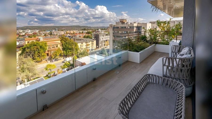 Apartament cu 2 camere semidecomandat în Ultracentral