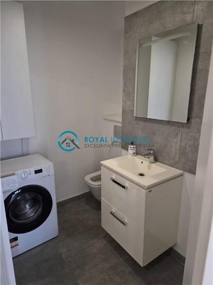 Apartament cu 3 camere decomandat, mobilat în 9 Mai