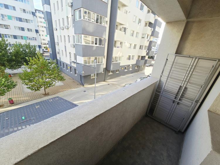 Apartament cu 2 camere semidecomandat în Militari