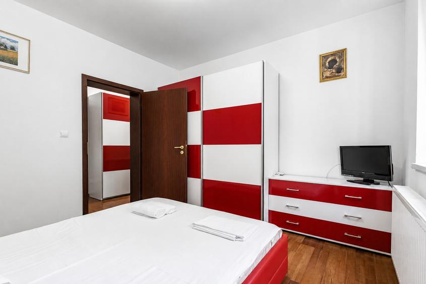 Apartament cu 2 camere decomandat în Giroc