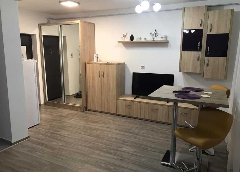 Garsonieră semidecomandată în Trivale
