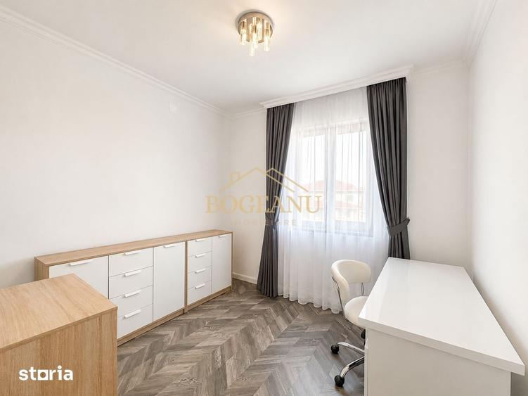 Casă cu 5 camere cu Teren 353 Mp în Moșnița Nouă