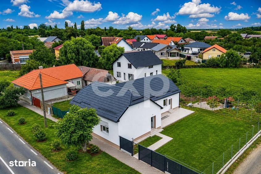 Casă cu 3 camere cu Teren 480 Mp în Sânmihaiu Român
