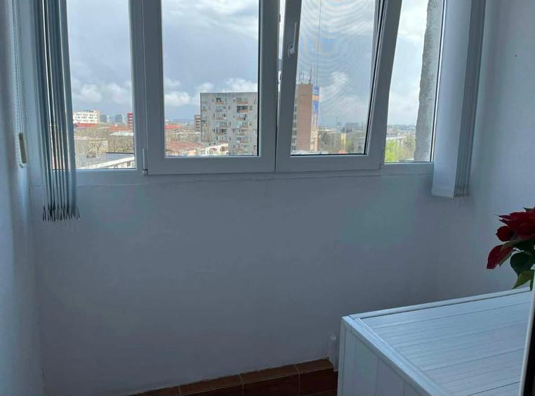 Garsonieră semidecomandată, mobilată în Brazda lui Novac