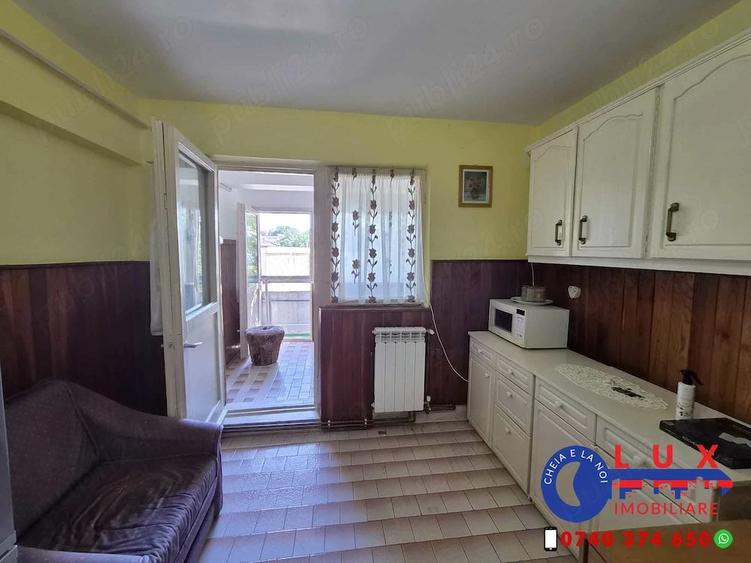 Apartament cu 2 camere decomandat în Babadag