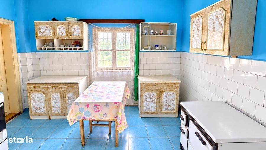 Casă cu 2 camere în Agadici