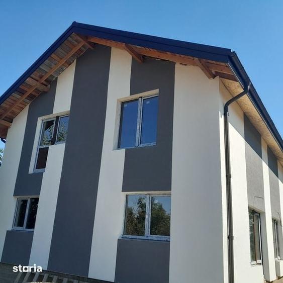 Casă cu 4 camere cu Teren 140 Mp în Mârșa