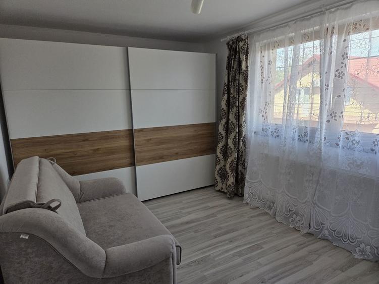Casă cu 3 camere în Bărăbanț