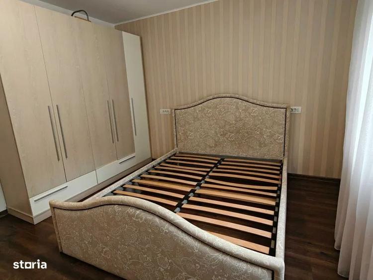 Apartament cu 3 camere decomandat în Zorilor