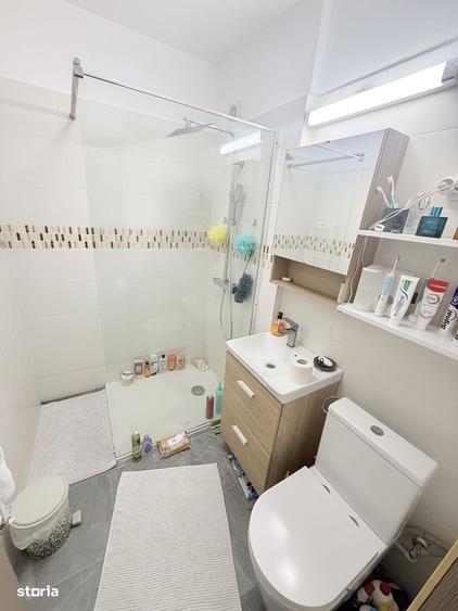 Apartament cu 2 camere, mobilat în Central