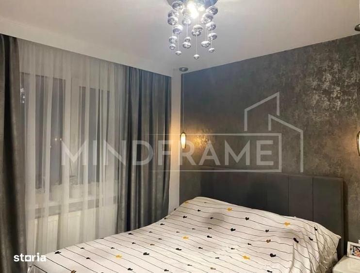 Apartament cu 3 camere în Apărătorii Patriei