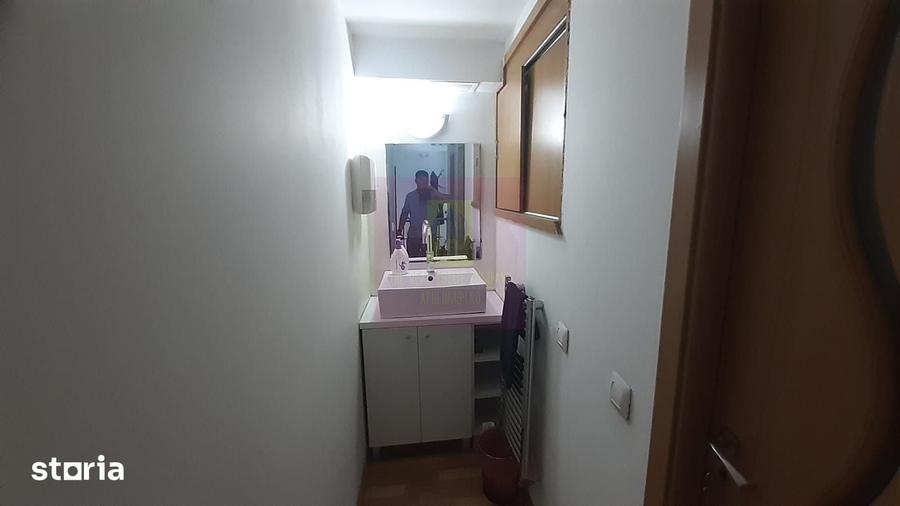 Spațiu comercial, de 72 mp, în Colentina
