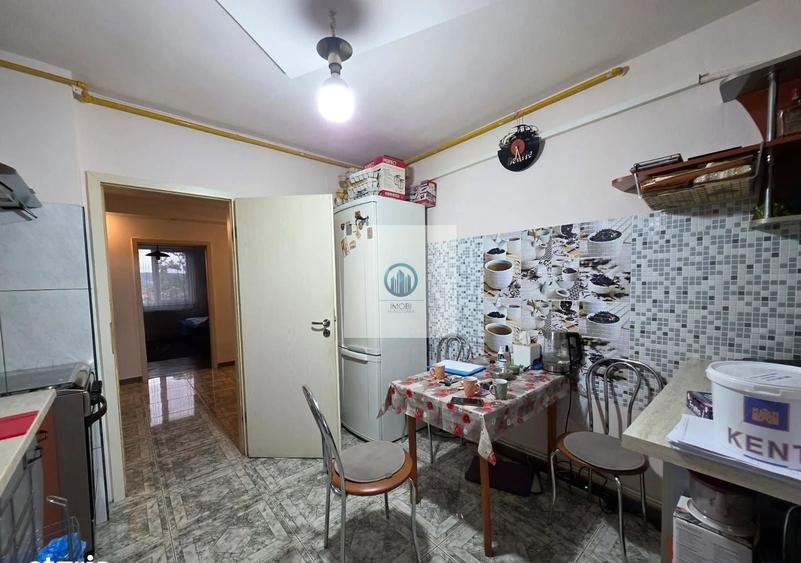 Apartament 3 camere decomandat, Deva - Str. Progresului  65 mp Etaj 4 - 7