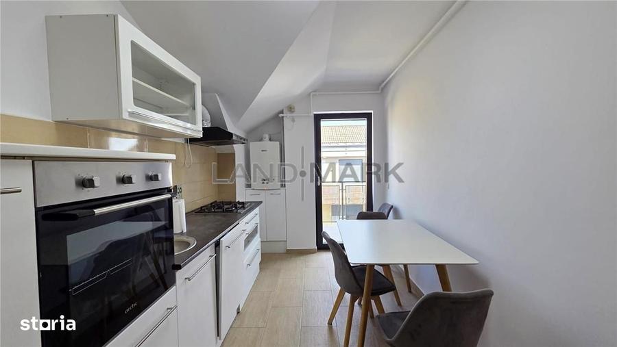 Apartament cu 3 camere decomandat în Dumbrăvița