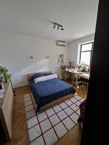 Apartament cu 3 camere decomandat în Grădina Icoanei