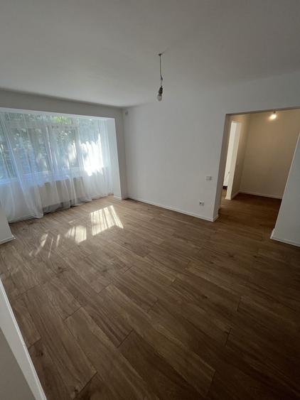 Apartament cu 2 camere decomandat în Tomis II