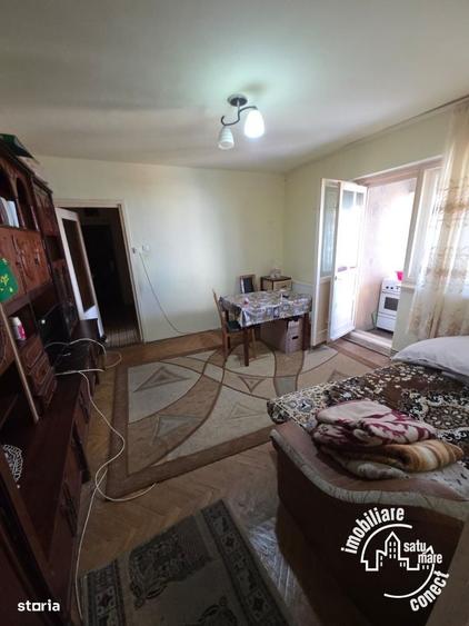 Apartament cu 4 camere decomandat în Micro 17