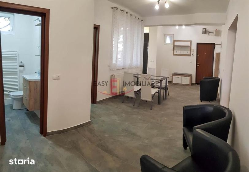 Apartament cu 4 camere decomandat în Central