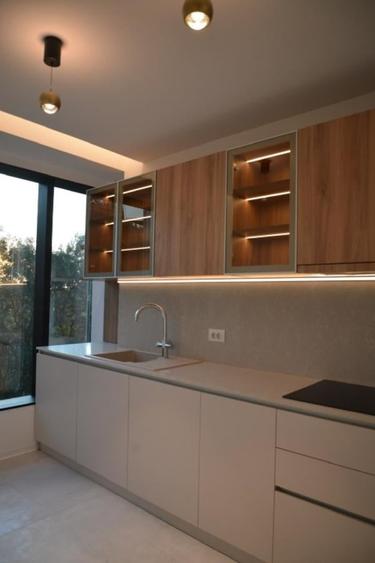 Apartament cu 3 camere decomandat, mobilat în Floreasca