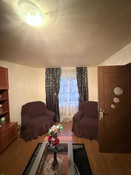 Casă cu 3 camere cu Teren 1562 Mp în Gălăteni
