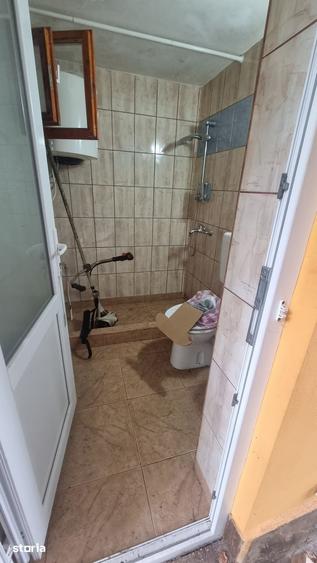 Casă cu 4 camere cu Teren 1079 Mp în Hidiș