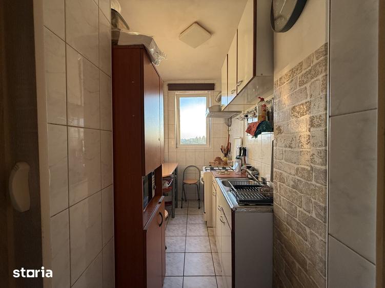 Apartament cu 2 camere decomandat în Berceni