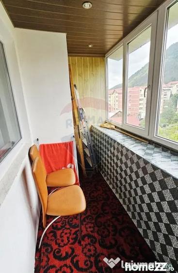 Apartament cu 4 camere decomandat în Mărăței