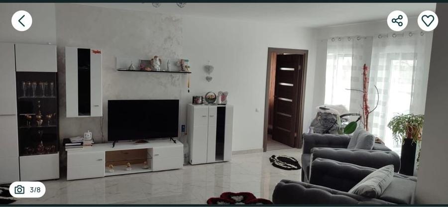 Casă cu 4 camere în Satu Nou de Sus