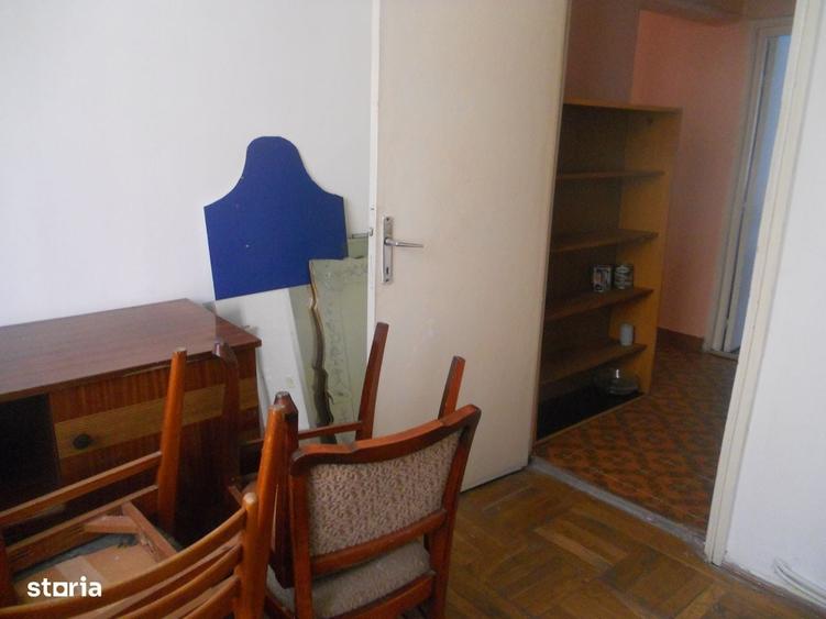 Apartament cu 4 camere în Central
