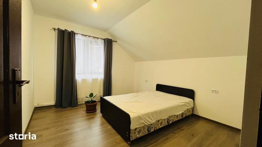 Casă cu 6 camere cu Teren 712 Mp în Central