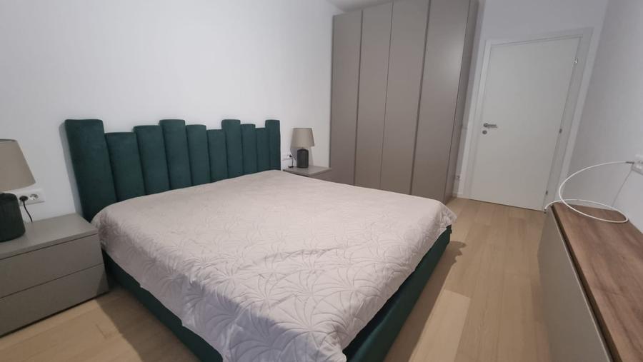 Apartament cu 2 camere decomandat în Băneasa