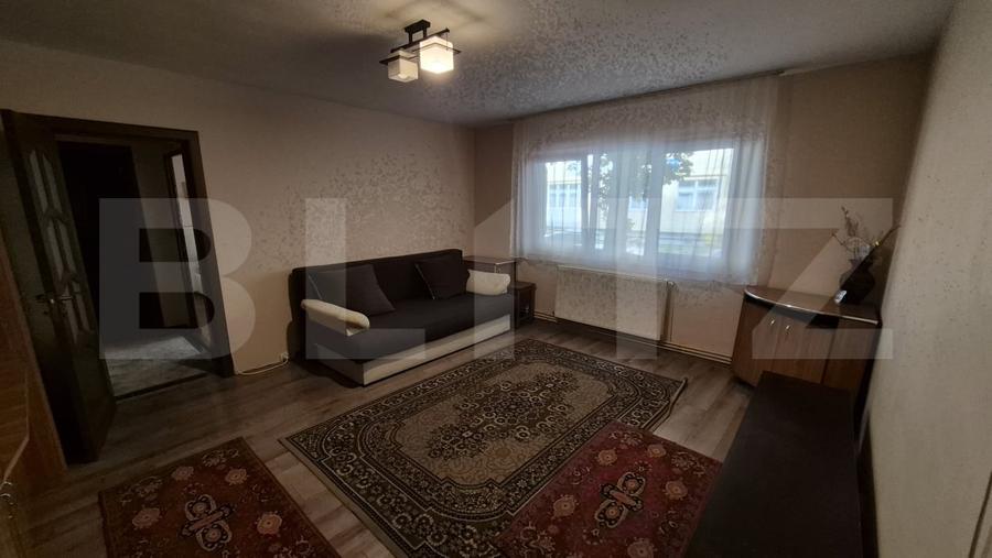 Apartament cu 2 camere semidecomandat, mobilat în Micro 16