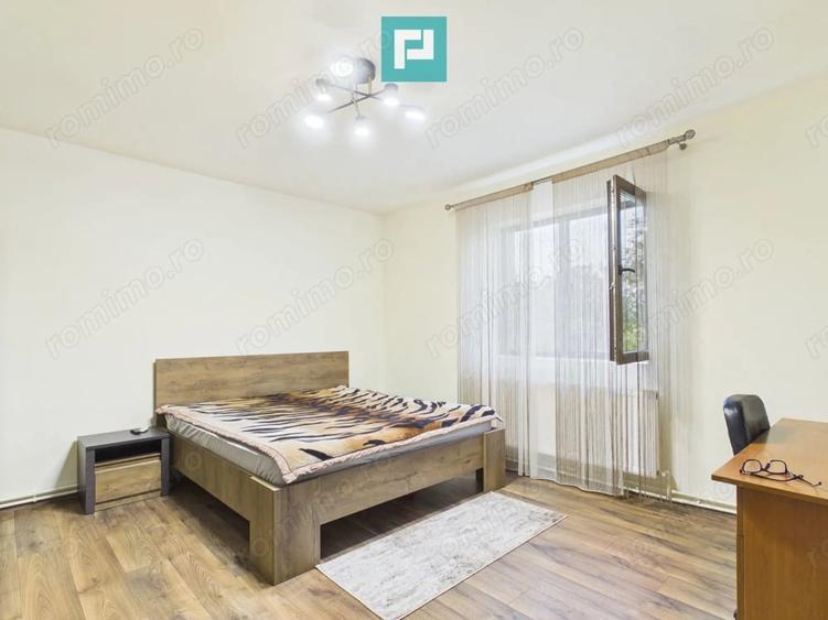 Casă cu 4 camere cu Teren 5538 Mp în Macea