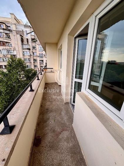 Birou, de 85 mp, în Unirii