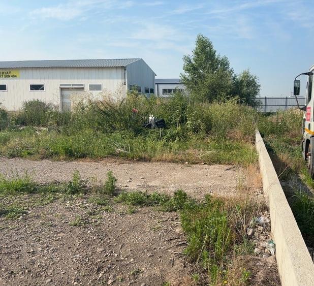 Spațiu industrial, de 350 mp, în Central