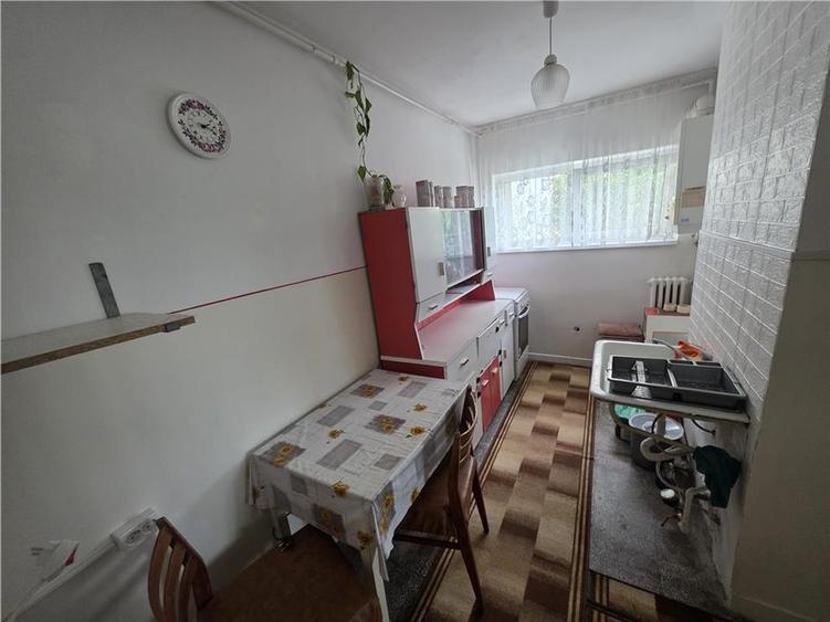 Apartament cu 2 camere circular în Dâmbu Pietros
