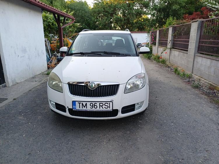 Casă în Utvin