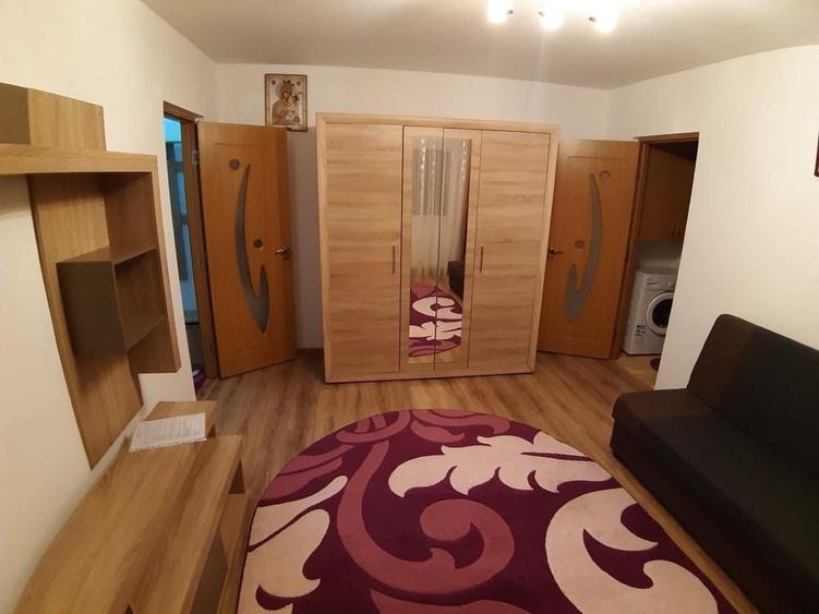 Apartament cu 2 camere semidecomandat în Alexandru cel Bun