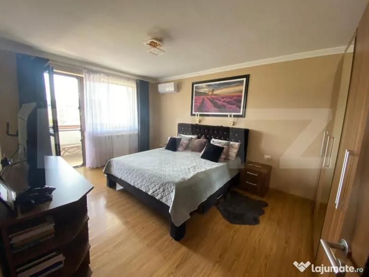 Apartament cu 3 camere decomandat în Centura