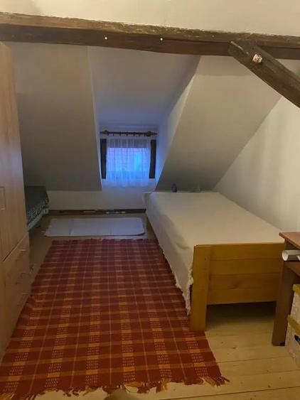 Casă cu 3 camere în Central