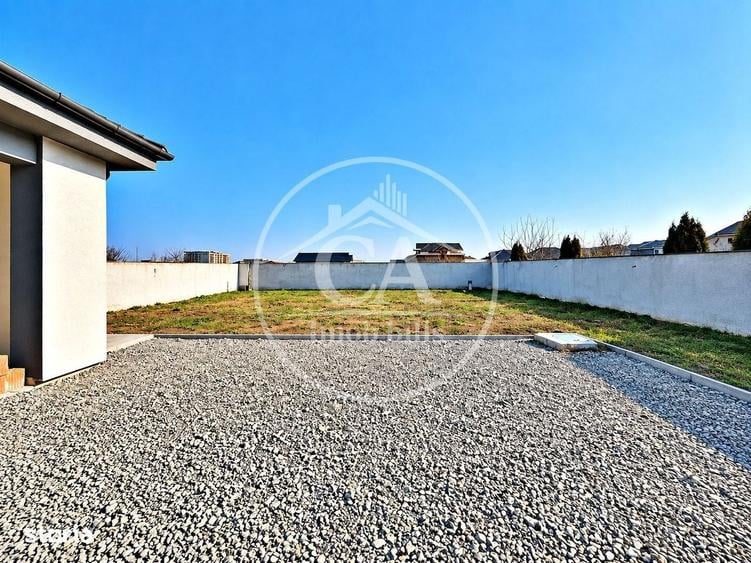 Casă cu 4 camere în Nufărul