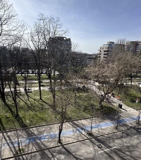 Apartament cu 2 camere decomandat în Tomis II