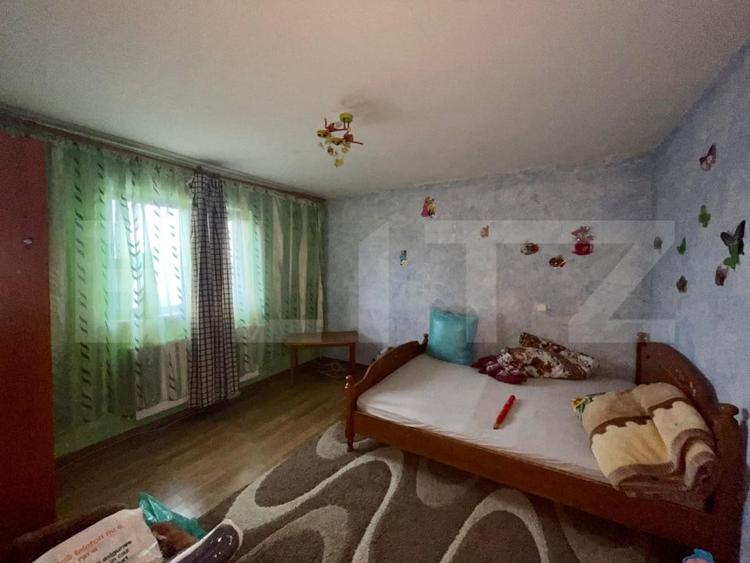 Casă individuală cu 8 camere cu Garaj în Miroslava