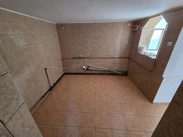 Casă cu Teren 25 Mp în Dâncu